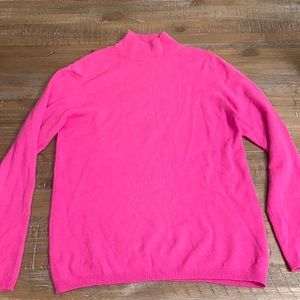 Neiman Marcus 100% Cashmere pink sweater